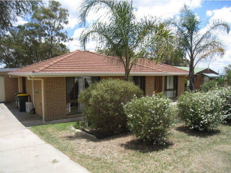28 Peace St, Warwick QLD 4370