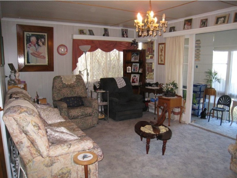 96 McEvoy St, Warwick QLD 4370