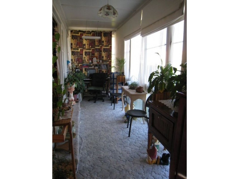 96 McEvoy St, Warwick QLD 4370