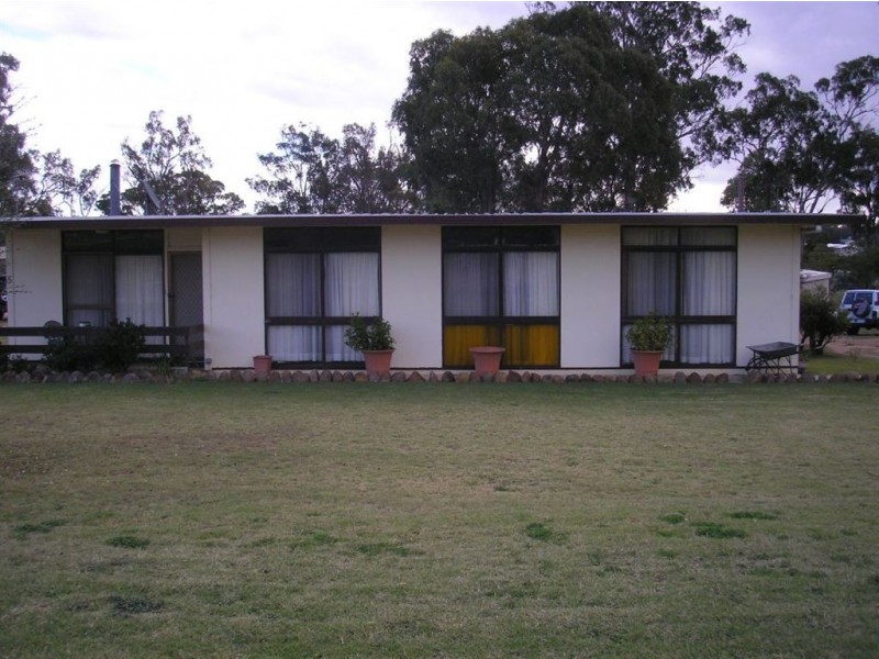 5 Reyburn St, Warwick QLD 4370