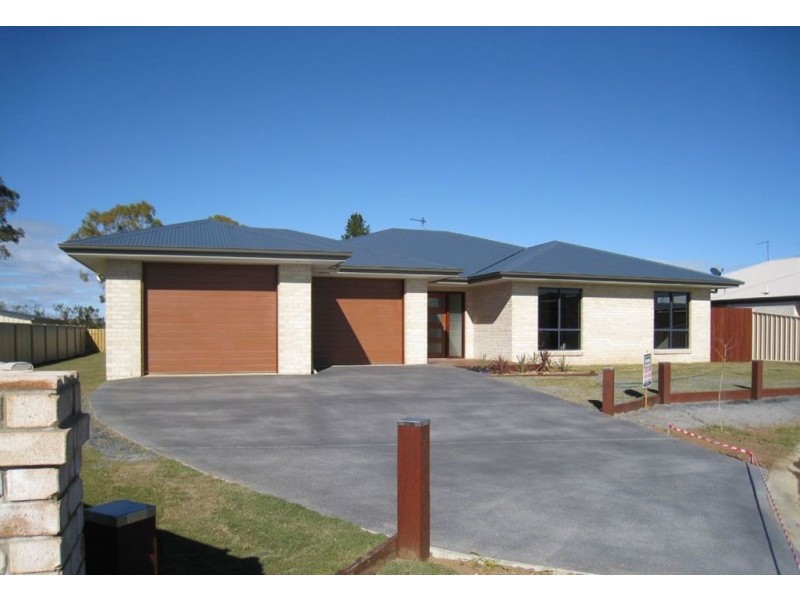 10 Shipley St, Warwick QLD 4370