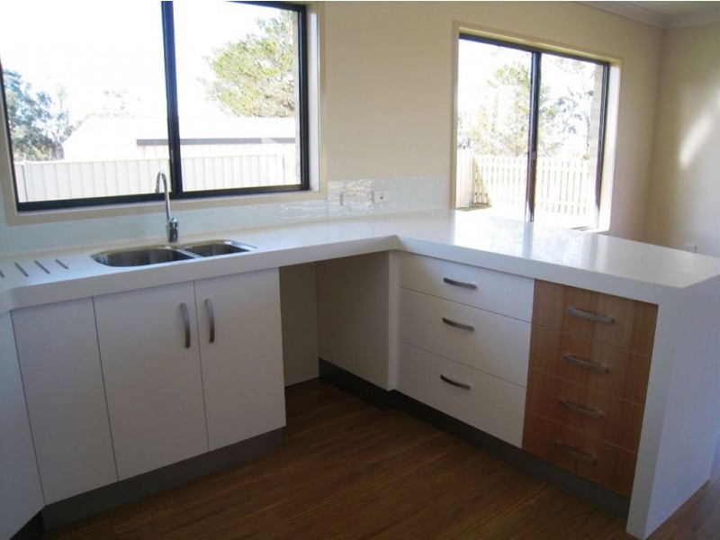 10 Shipley St, Warwick QLD 4370