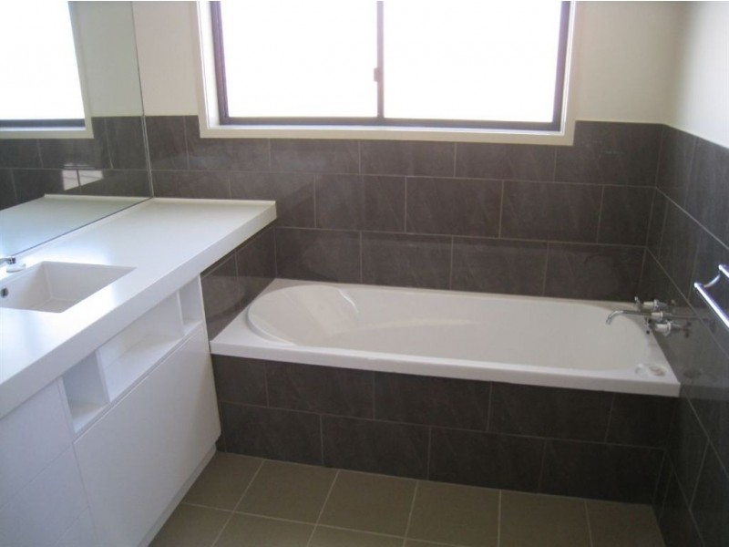 10 Shipley St, Warwick QLD 4370