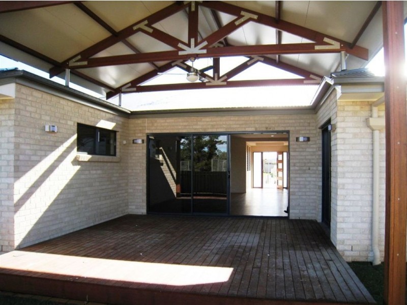 10 Shipley St, Warwick QLD 4370