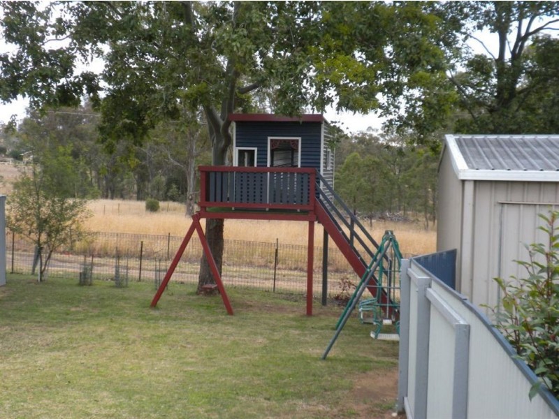 12 Peace St, Warwick QLD 4370