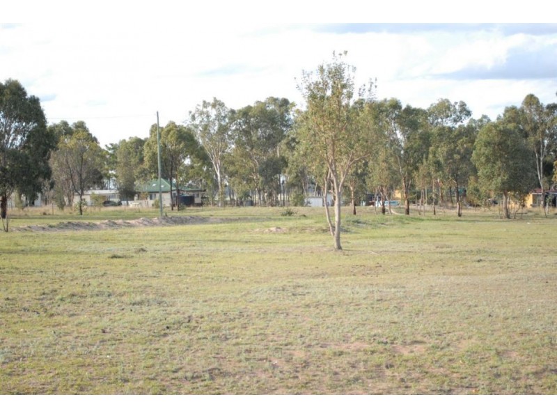 77 Hendon-Victoria Hill Rd, Deuchar QLD 4362