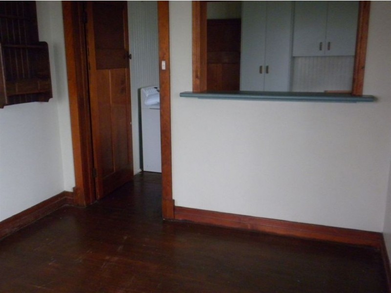 28 Wallace St, Warwick QLD 4370