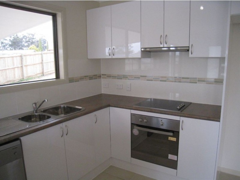 8 Rose Lea Court, Warwick QLD 4370