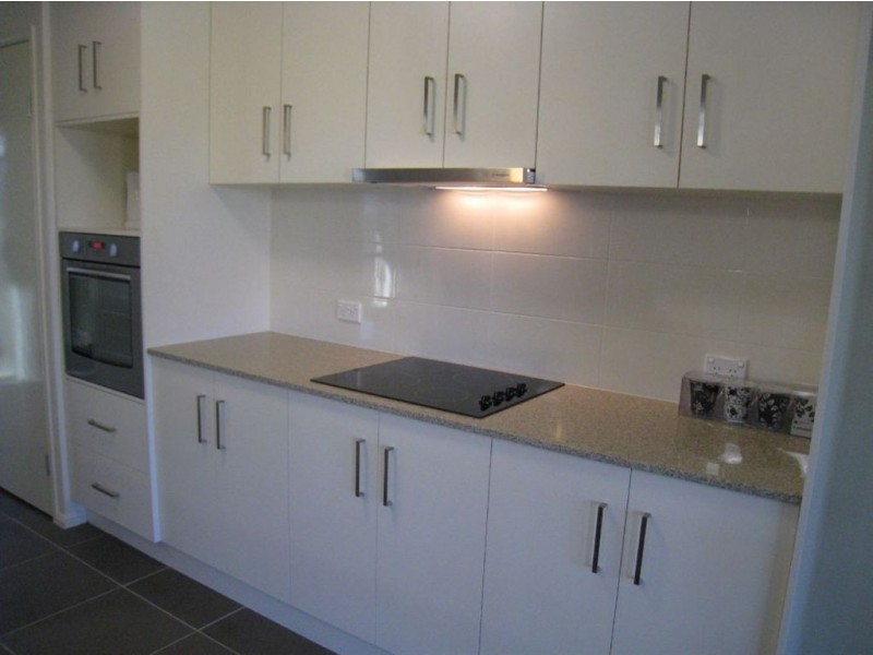 4 Floribunda Ave, Warwick QLD 4370