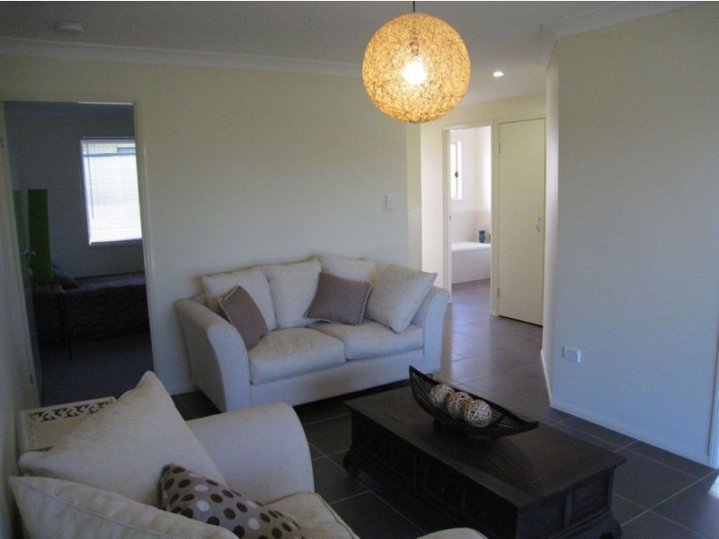 4 Floribunda Ave, Warwick QLD 4370