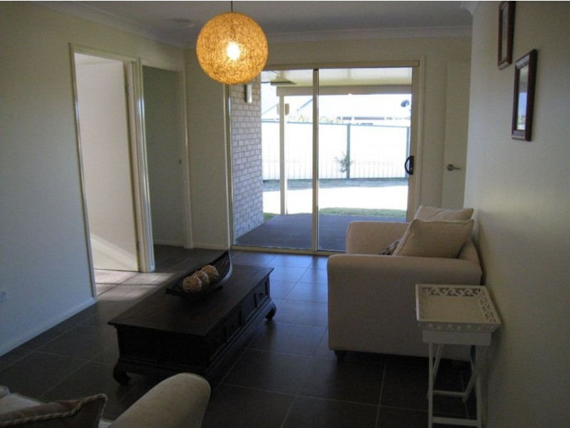 4 Floribunda Ave, Warwick QLD 4370