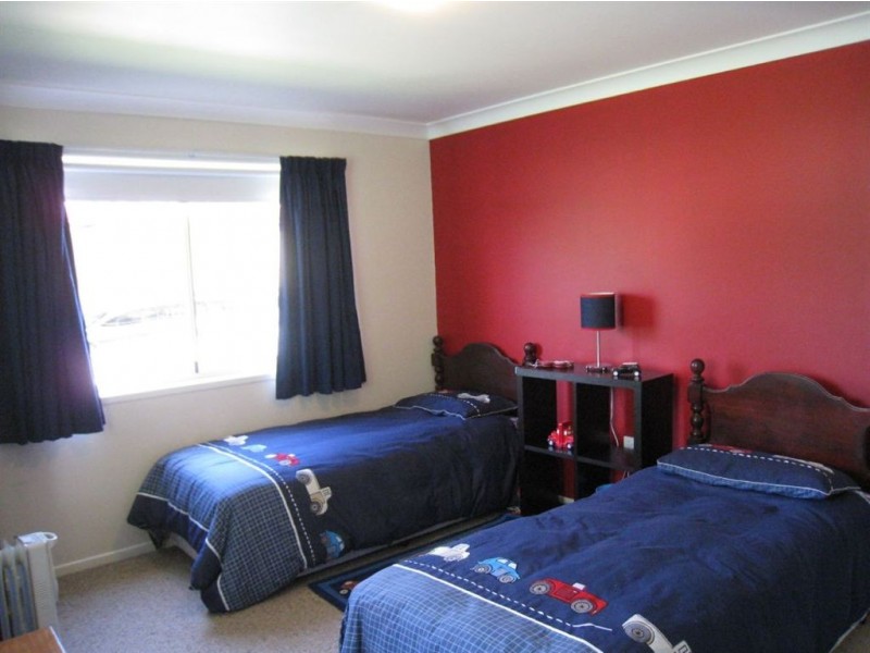 9 William St, Warwick QLD 4370