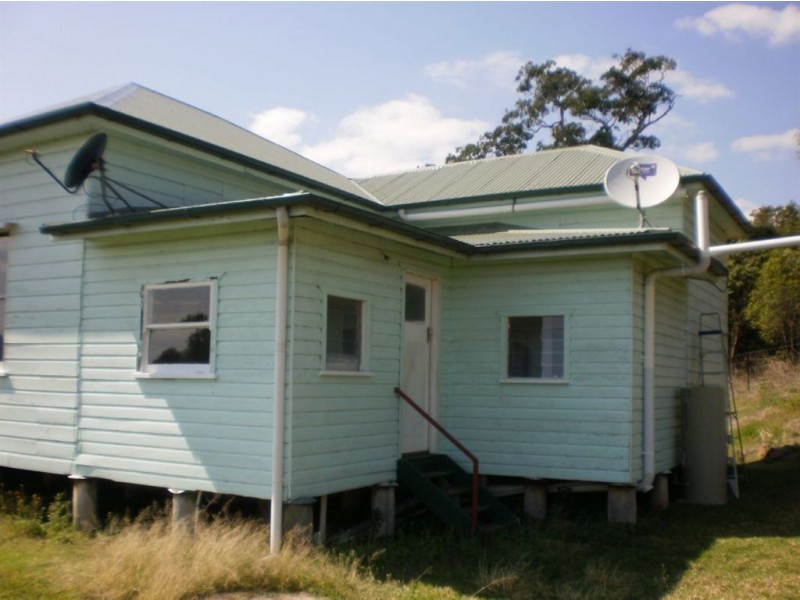 40 Reeves Rd, Gladfield QLD 4370