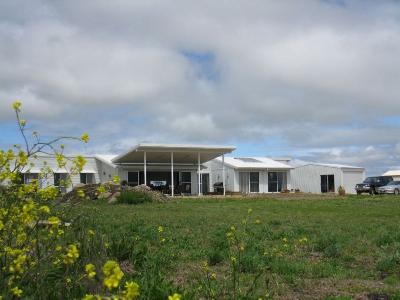 23 Derain Drive, Warwick QLD 4370