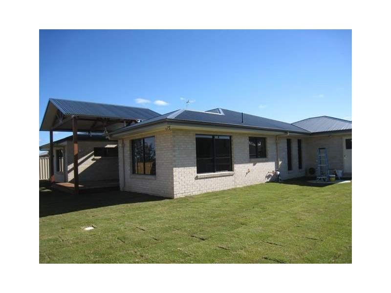 10 Shipley St, Warwick QLD 4370