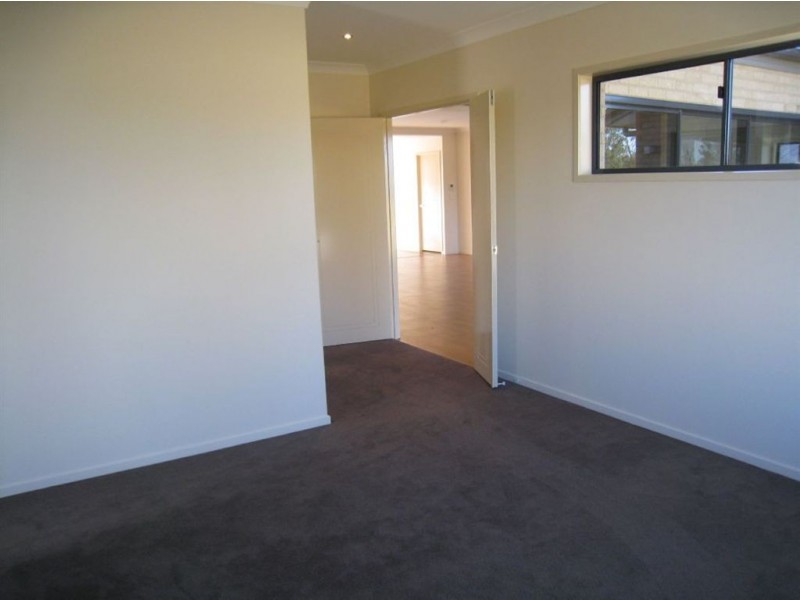 10 Shipley St, Warwick QLD 4370