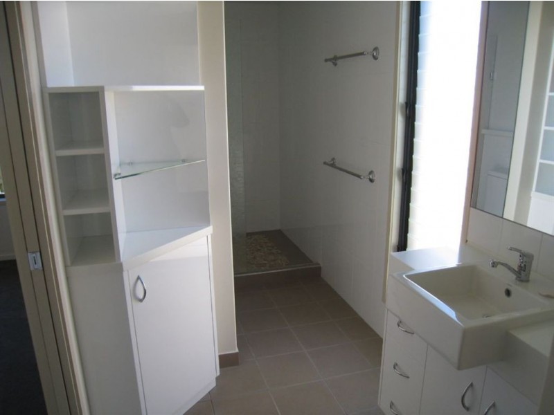 10 Shipley St, Warwick QLD 4370