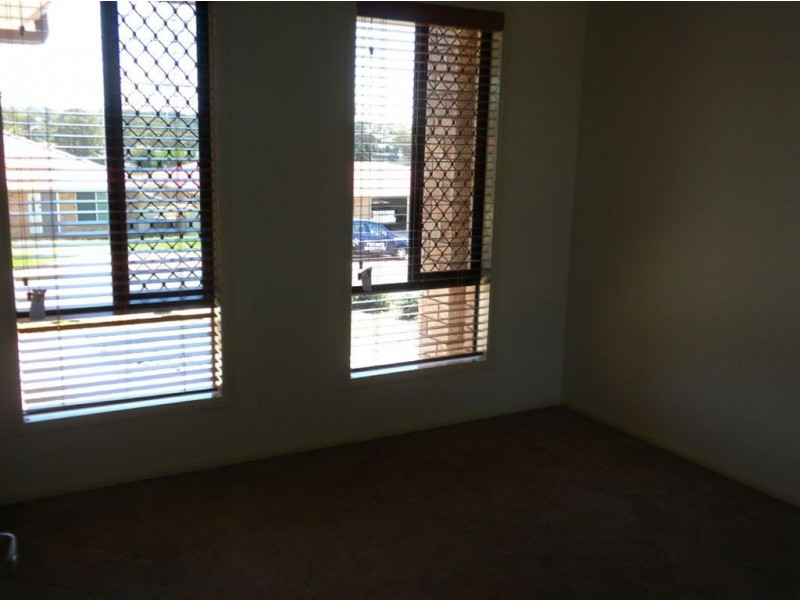 17 Boronia dr, Warwick QLD 4370