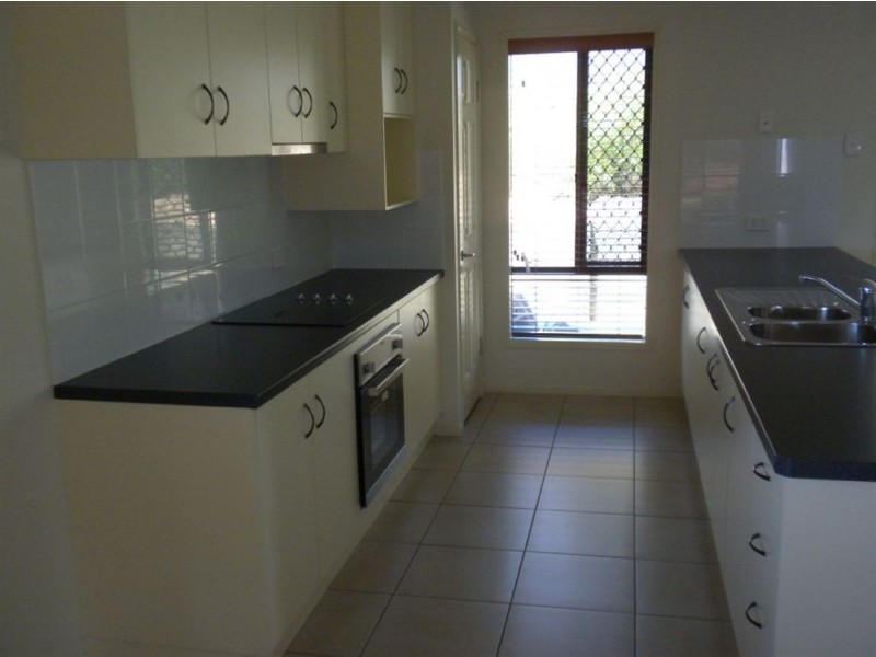 17 Boronia dr, Warwick QLD 4370