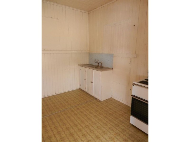 2/17 King St, Warwick QLD 4370