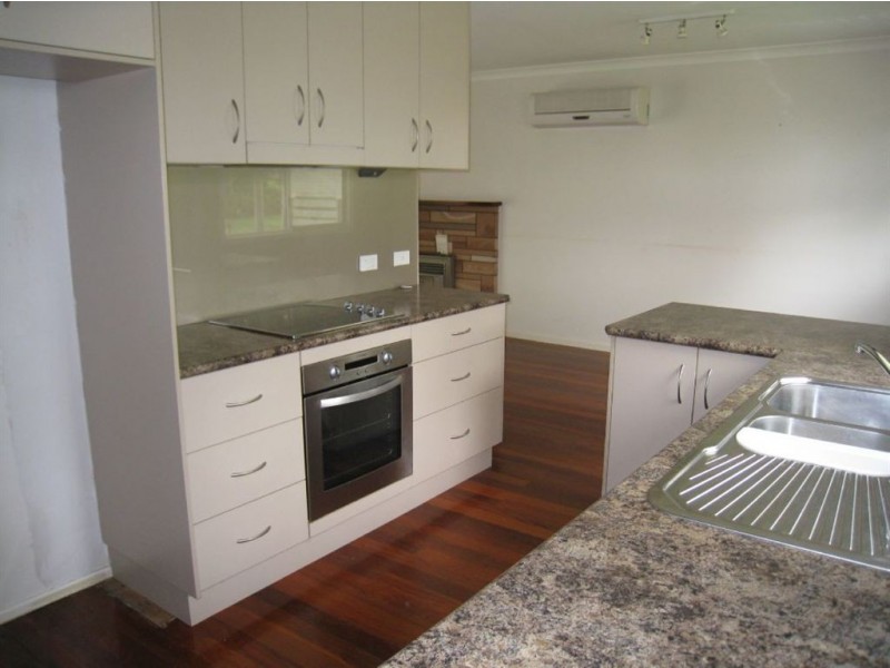 21 Clarke St, Warwick QLD 4370