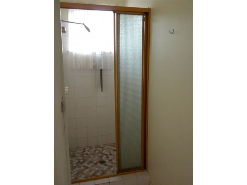 64a Guy St, Warwick QLD 4370