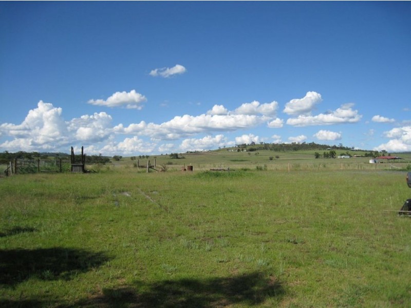 159 Yangan Rd, Warwick QLD 4370