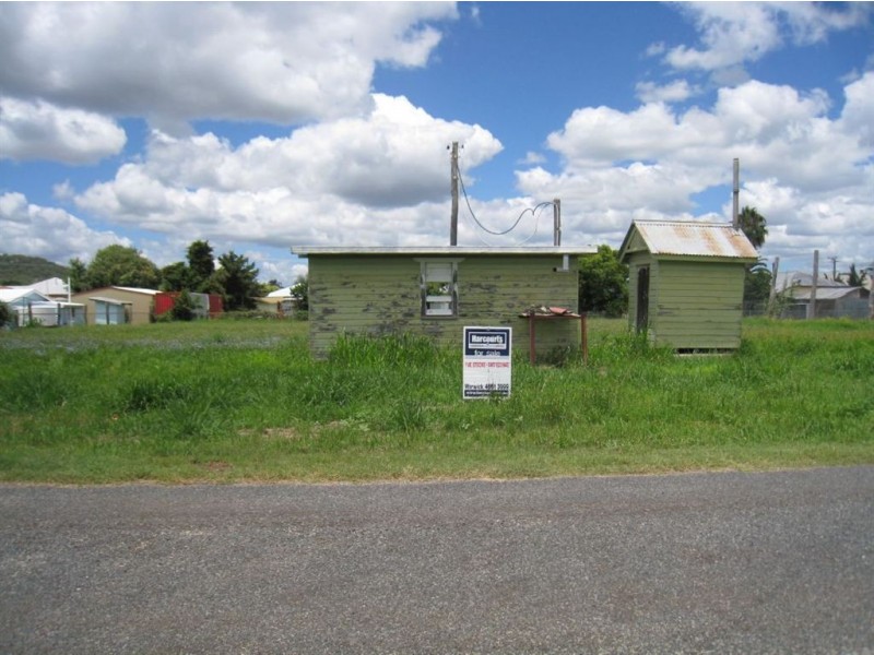 29 Neale Ave, Allora QLD 4362