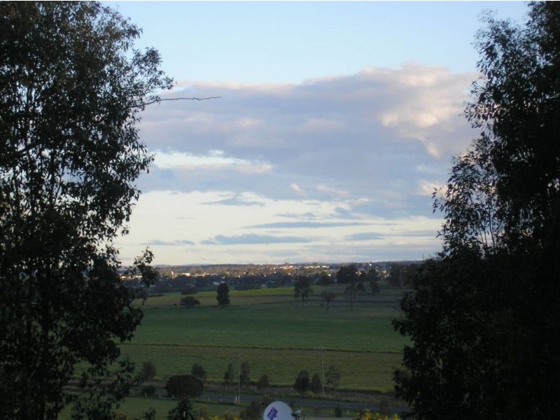 12 Charlie Doy Drive, Warwick QLD 4370
