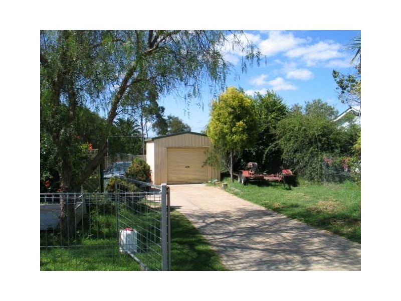 2 O’Brien St, Warwick QLD 4370