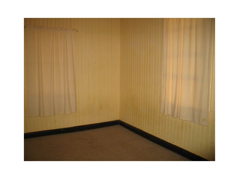 15a Acacia Ave, Warwick QLD 4370