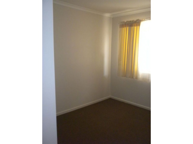 407 East St, Warwick QLD 4370