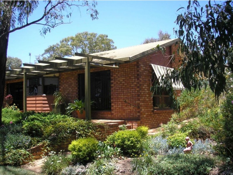 196 Lyndhurst Lane, Warwick QLD 4370