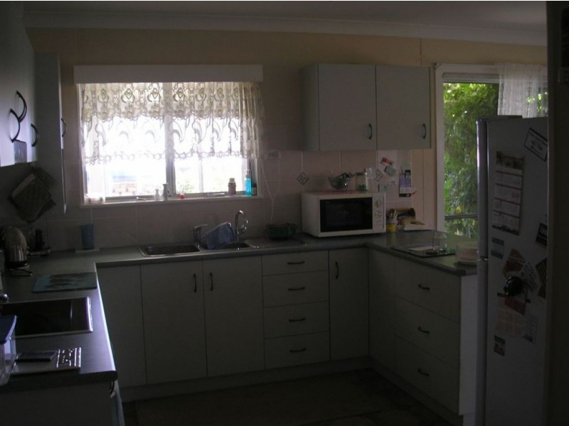 11a Clarke St, Warwick QLD 4370