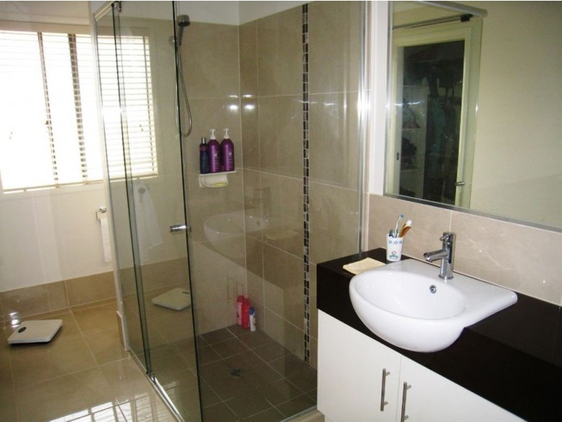 17 Floribunda Ave, Warwick QLD 4370