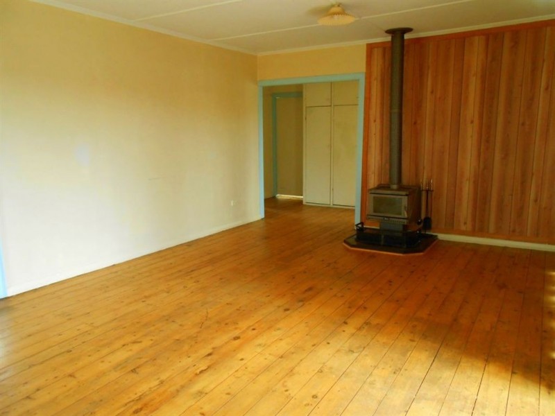 17 Batterham St, Warwick QLD 4370