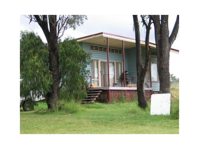 17 Batterham St, Warwick QLD 4370