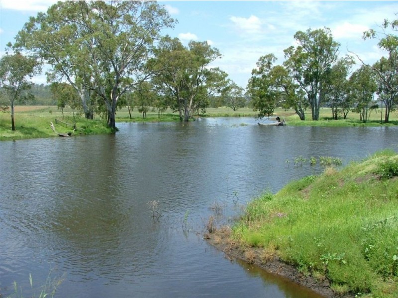Pratten QLD 4370