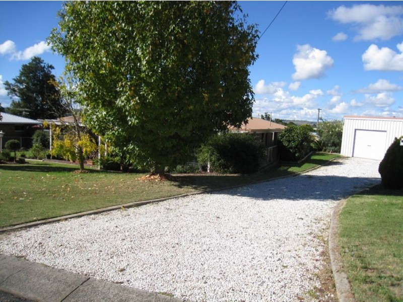 33 Rosendahl St, Warwick QLD 4370