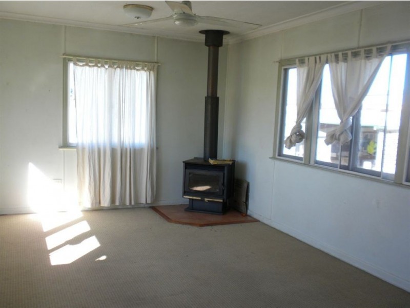 13 Hope St, Warwick QLD 4370