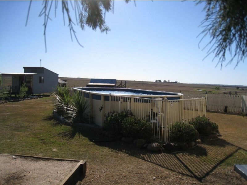 Tannymorel QLD 4372