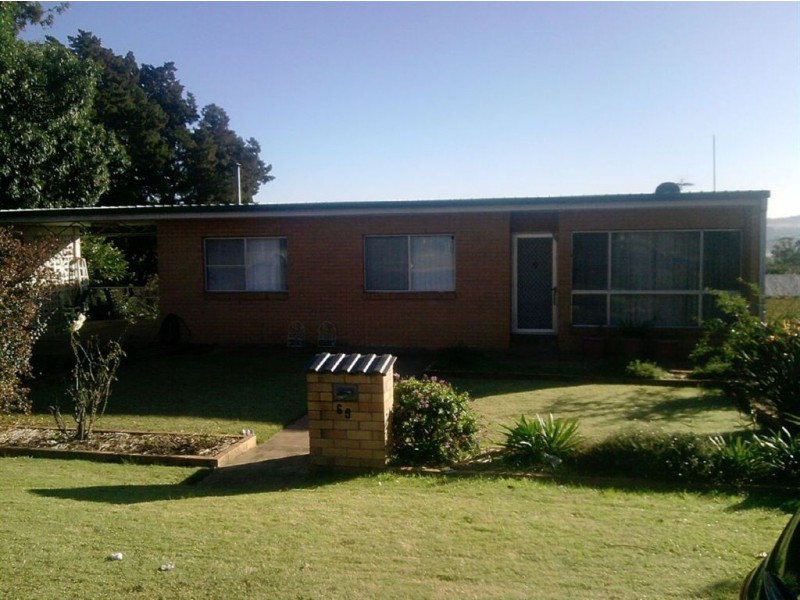 69 Locke St, Warwick QLD 4370