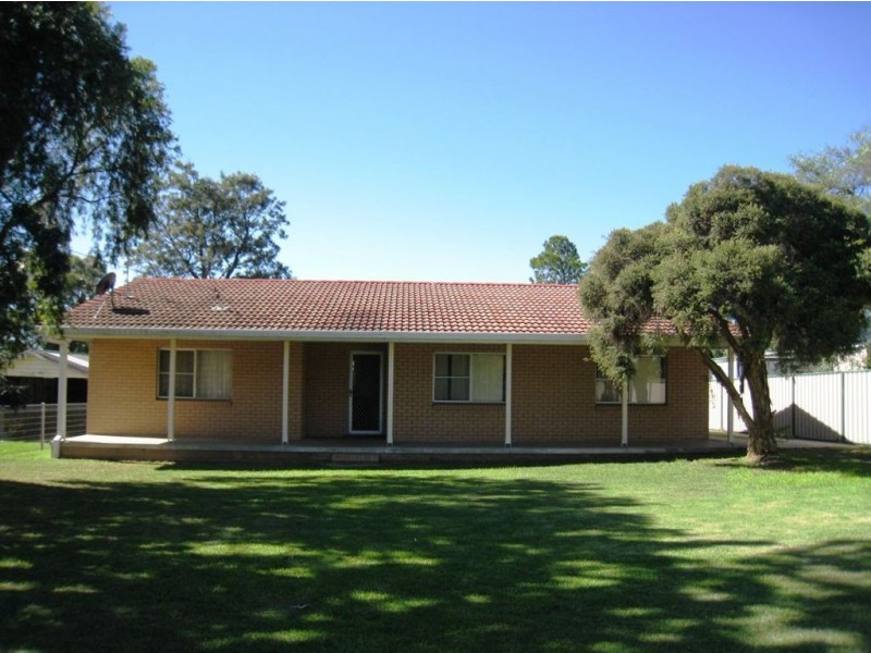 34 Wallace St, Warwick QLD 4370