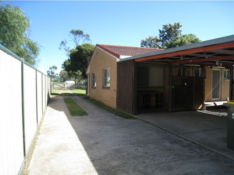 34 Wallace St, Warwick QLD 4370