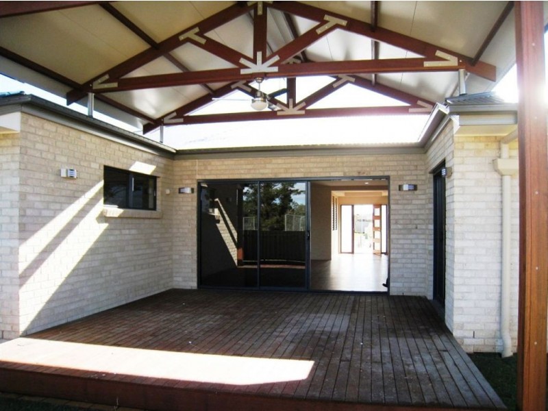 10 Shipley St, Warwick QLD 4370
