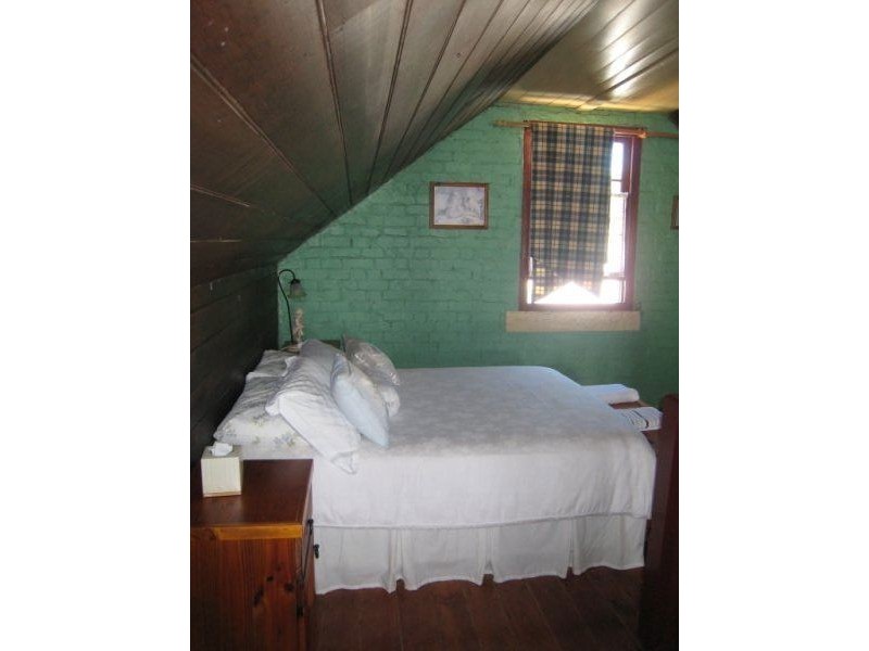 69a Dragon St, Warwick QLD 4370