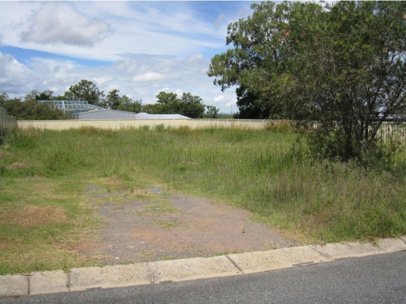 2a Cunningham St, Warwick QLD 4370