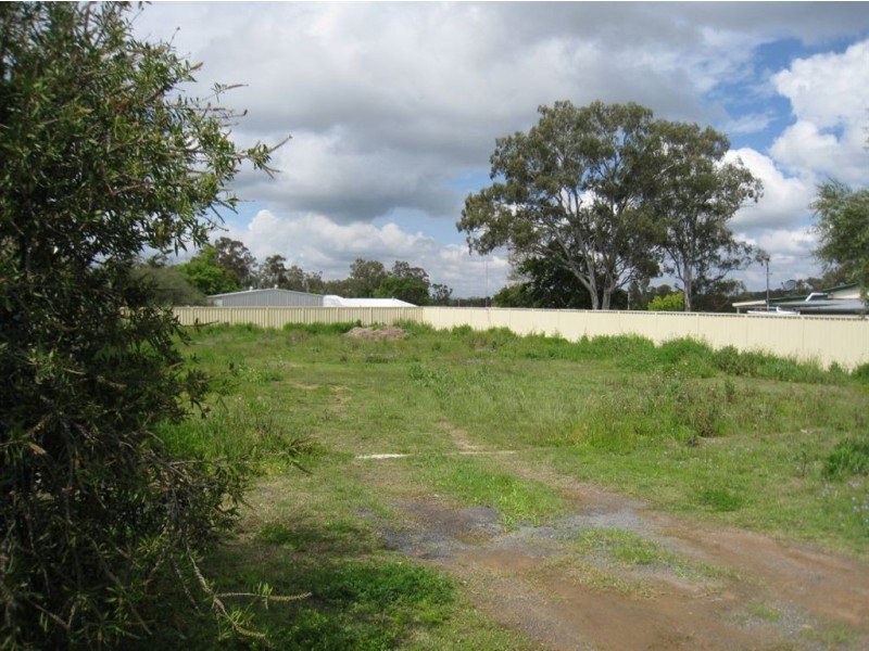 2a Cunningham St, Warwick QLD 4370