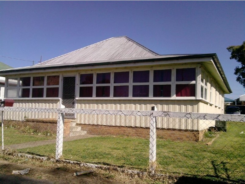 15 Acacia Ave, Warwick QLD 4370