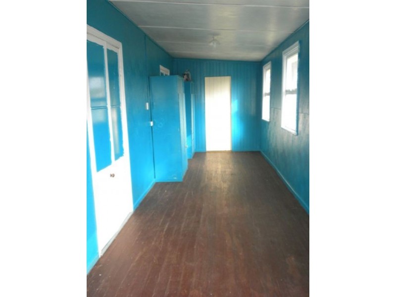 15 Acacia Ave, Warwick QLD 4370